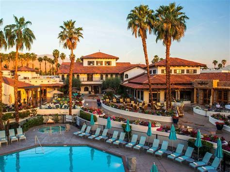 best hotels for stagecoach festival.